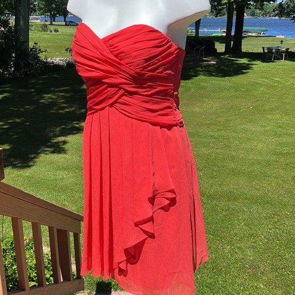 David’s Bridal strapless fit n flare 8 - Picture 3 of 13